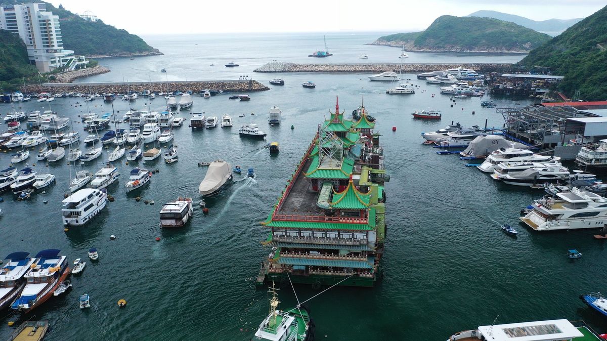 Kultovní hongkongská restaurace se potopila v Čínském moři